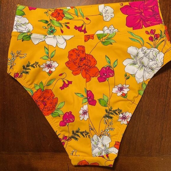 Women's Swimwear Dream Basic Fit Tummy Control Bathing Suit Swim Bottom SMALL - Picture 3 of 5